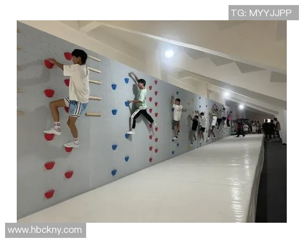 重庆攀岩队个人能力排名创新高展现团队实力与潜力