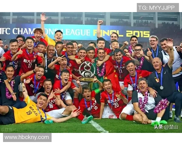 广州足球队灵活性变革引发热议探讨新战术与未来发展方向