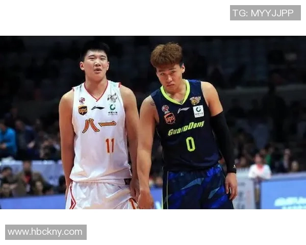 全国锦标赛分析：广州篮球队在比赛节奏上的出色表现与战术调整