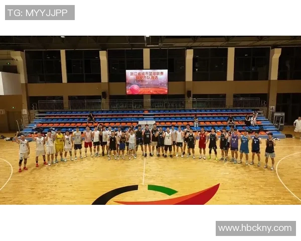 广州篮球队的转换之道：深度解析战术与球员协作的完美结合