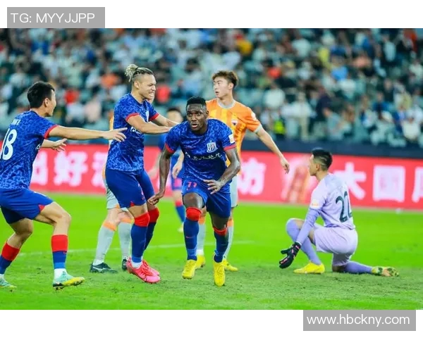 上海足球队边路渗透战术解析及其对比赛的影响探讨