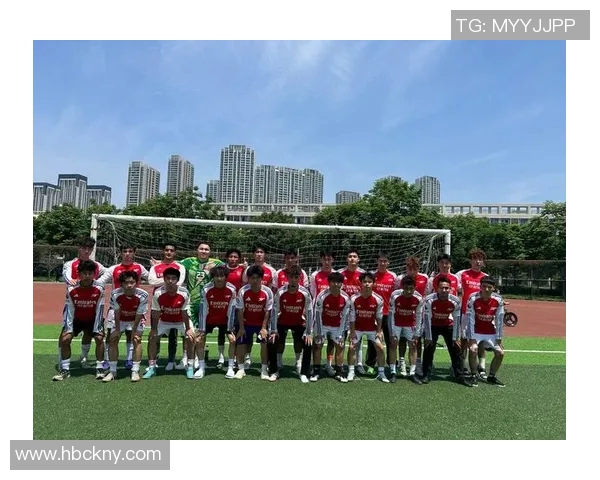 武汉足球队心理素质揭秘：如何在赛场上逆风翻盘与迎难而上